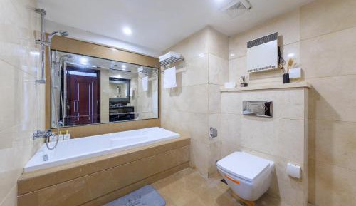Three-Bedroom Apartment - High Floor