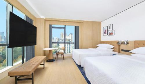 Double Room with Two Double Beds and Garden View