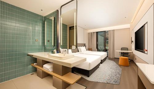 Standard Double Room with Balcony and River View