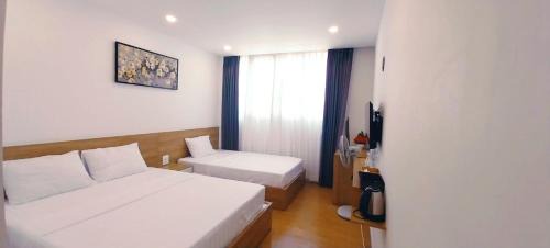 Triple Room with Sea View