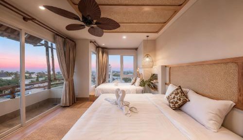 Deluxe Family Room