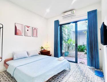 King Room with Garden View