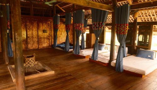 Single Bed in Mixed Dormitory Room