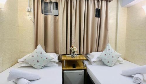 Triple Room with Private Bathroom
