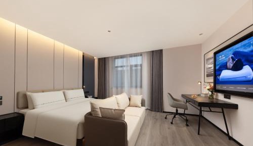 Executive Queen Room