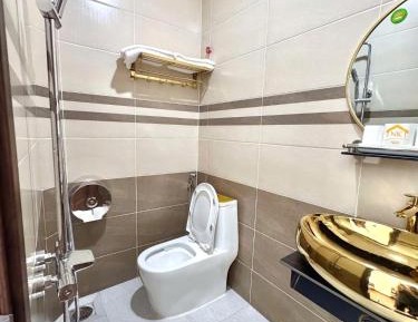 Large Single Room