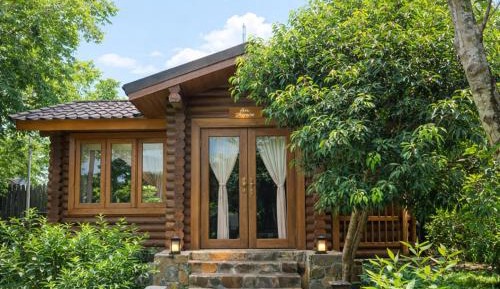 Deluxe Bungalow