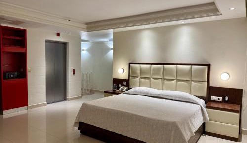 Exclusive Suite
