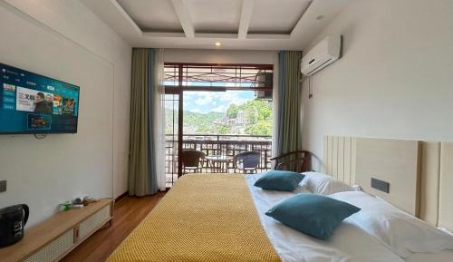 Double Room with Mountain View