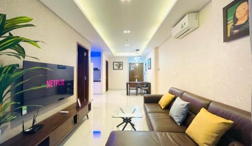 Two-Bedroom Apartment with Pool View