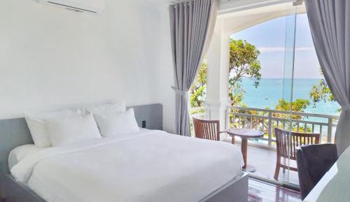 Family Suite (2 Bed Rooms)