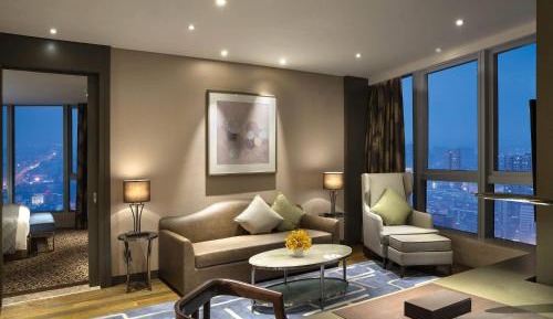 Junior King Suite with Club Access