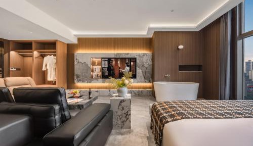 Superior Suite
