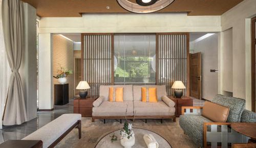 Double Room with Pool View