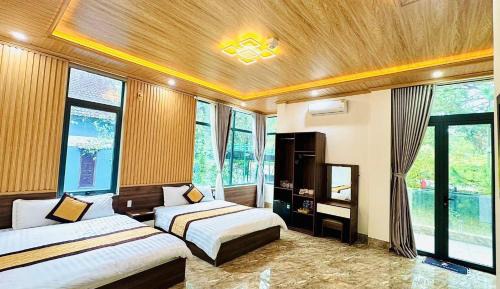 Deluxe Quadruple Room
