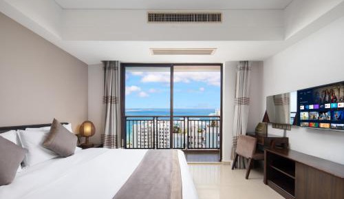 Deluxe Suite with Sea View