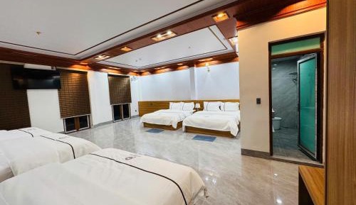 Family Suite with Balcony