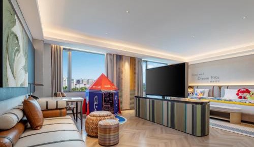 Suite with One King Bed and One Double Bed - Kids Theme