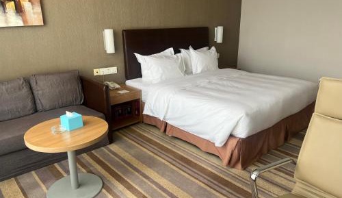 Standard King Room - Accessible