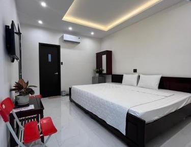 King Room with Mountain View