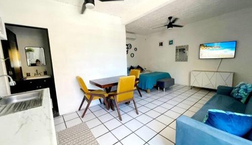King Studio with Sofa Bed