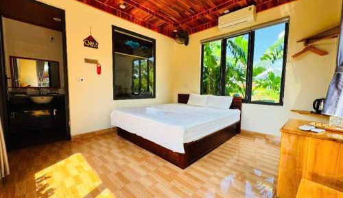King Room with Garden View