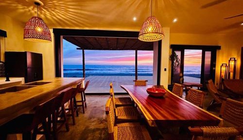 Villa - Beach Front