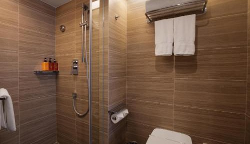 Tatami King Room