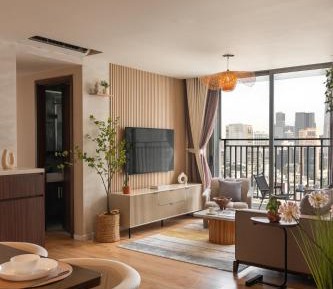 Three-Bedroom Premium Apartment with Balcony