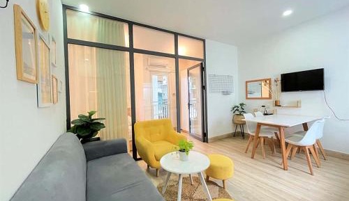 One-Bedroom Apartment