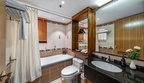 Two-Bedroom Premier with Balcony