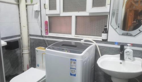 Single Room with Shared Shower and Toilet
