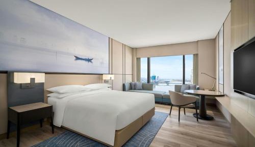 Deluxe King Room with River View
