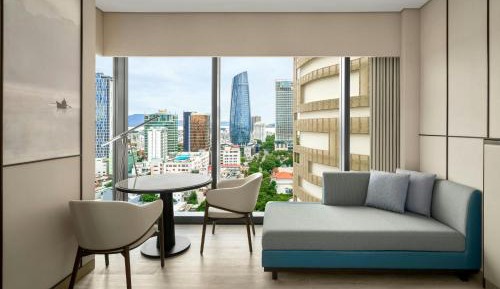 Executive Corner King Room with City View