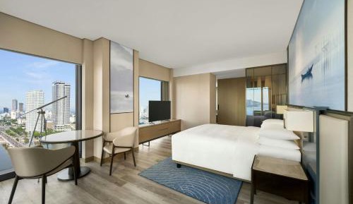 Executive Corner King Room with River View