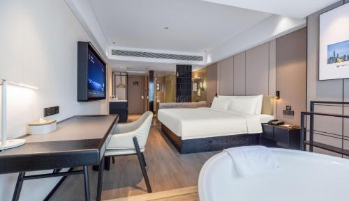 Jimu Double Room with Bathtub