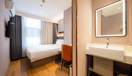 King Room