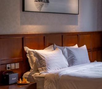 Suite with Garden View