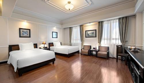 Deluxe Twin Room (French Wing)