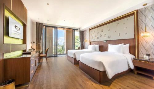 Double Room with Mountain View
