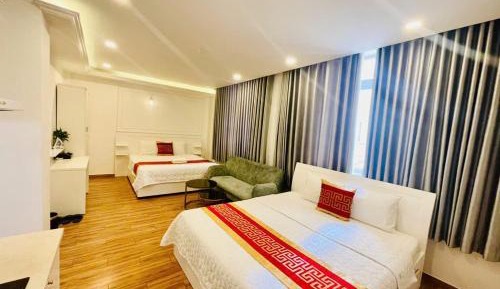 Deluxe Queen Room with Two Queen Beds
