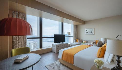 Deluxe River View King Room