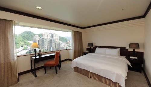 Quadruple Room with Lake View