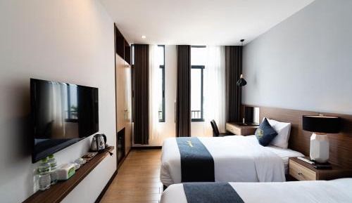 Superior Twin Room
