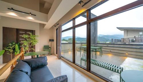 Four-Bedroom Vacation Home