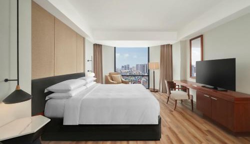 Premium Suite