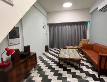 Single Room with Shared Bathroom