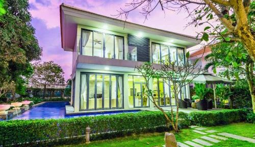 Superior Villa