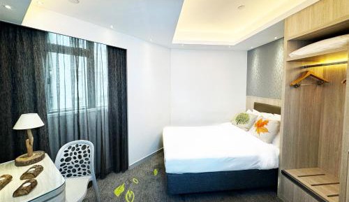 Maple Room