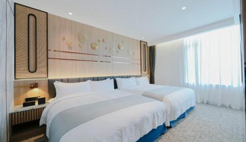 Quadruple Room with Mountain View